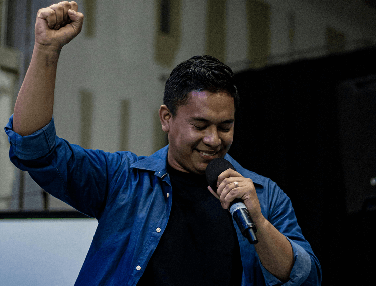 master public speaking